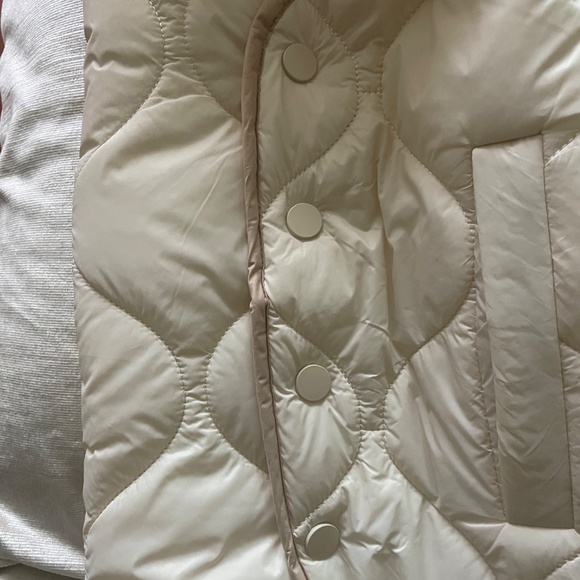 Women’s vest from Italy . Size XL - Picture 2 of 6